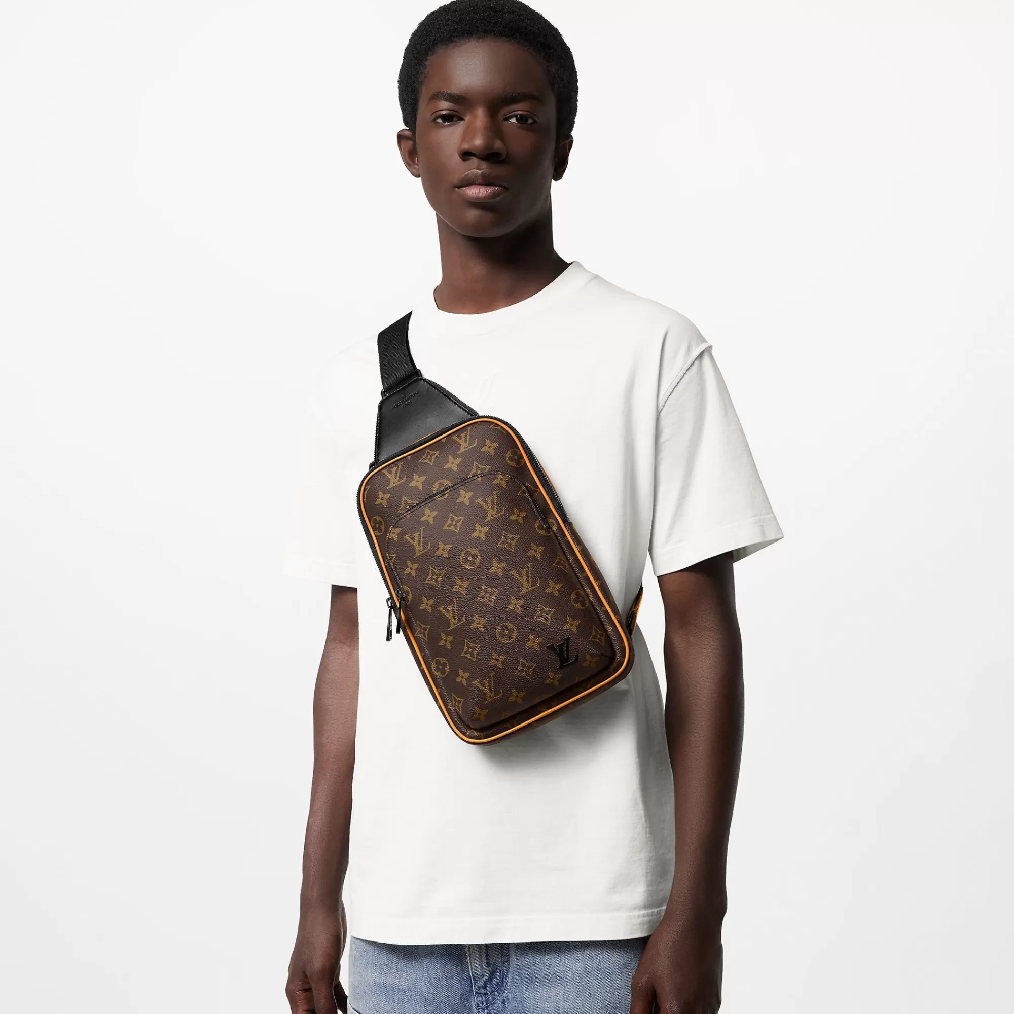 Cheap Louis Vuitton Avenue Slingbag Nm