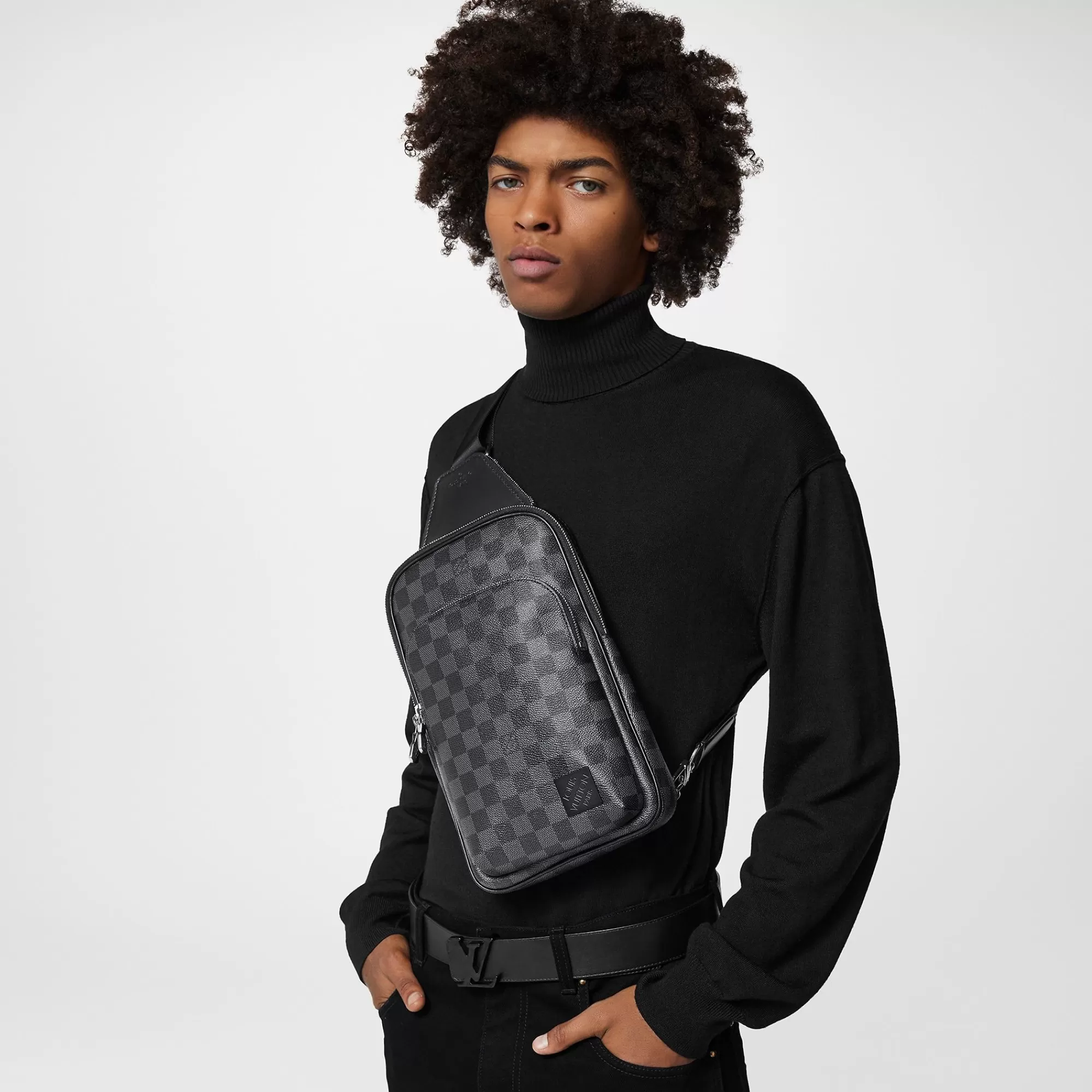 Sale Louis Vuitton Avenue Slingbag Nm