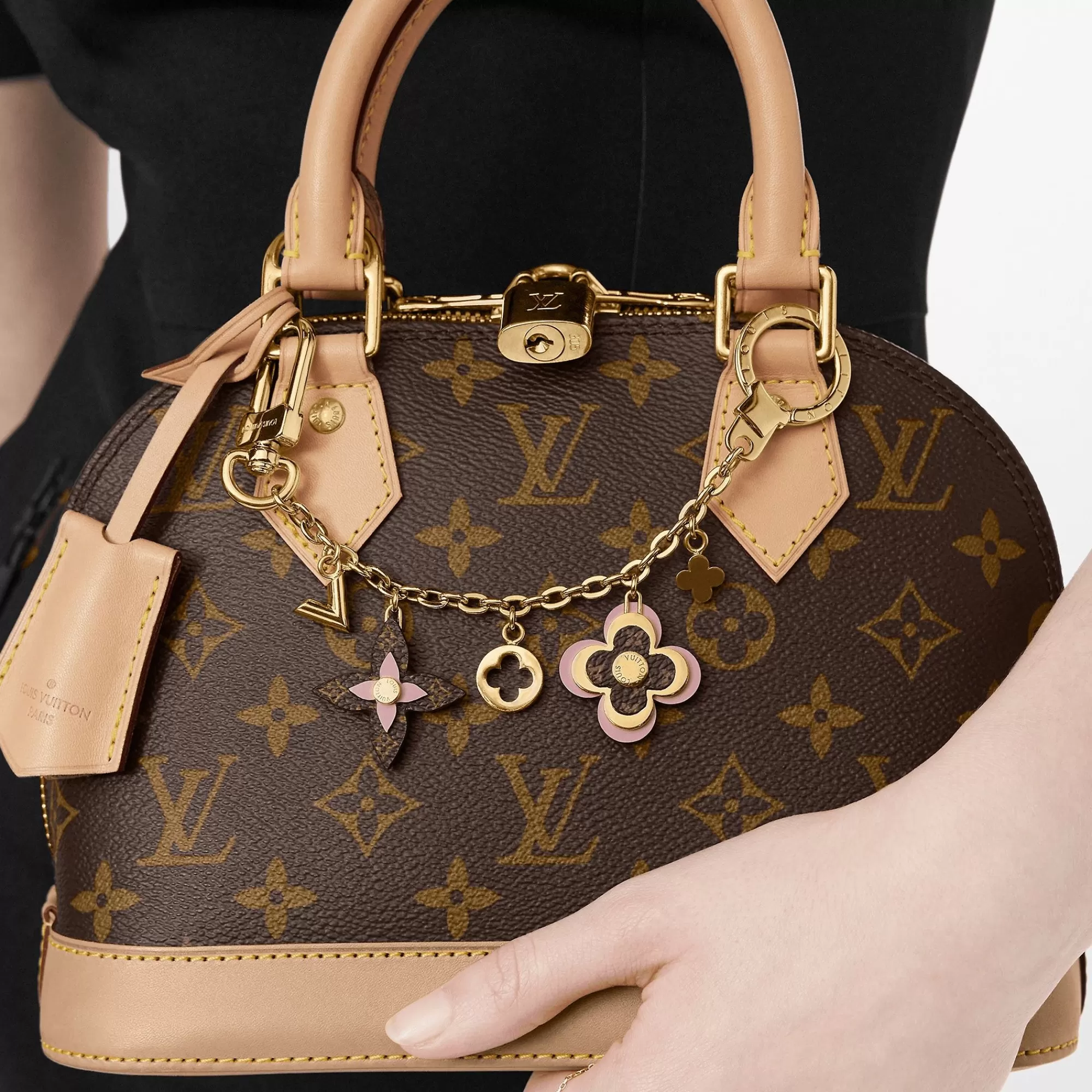Hot Louis Vuitton Blooming Flowers Chain Bag Charm