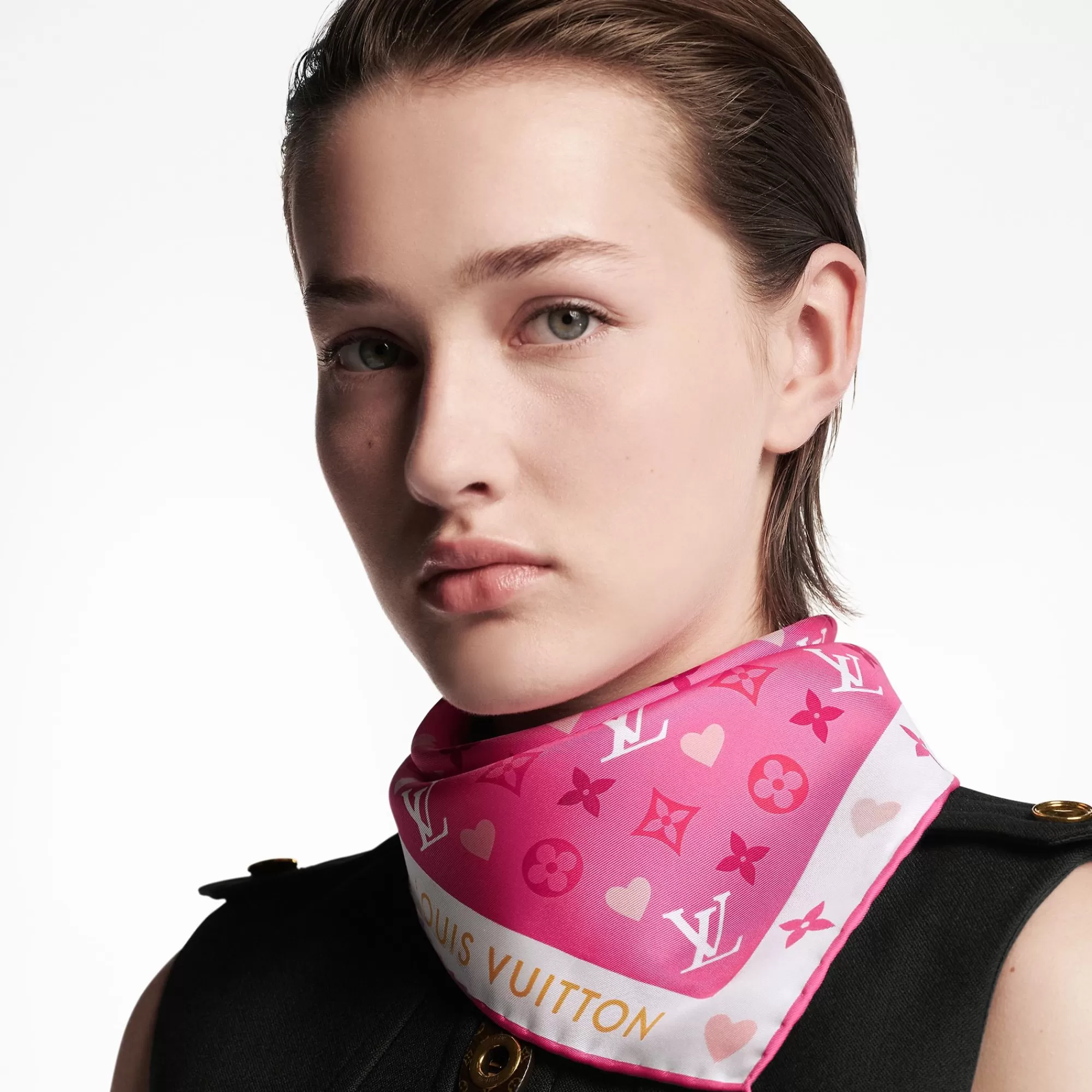 Shop Louis Vuitton Game On Square 45 Pink