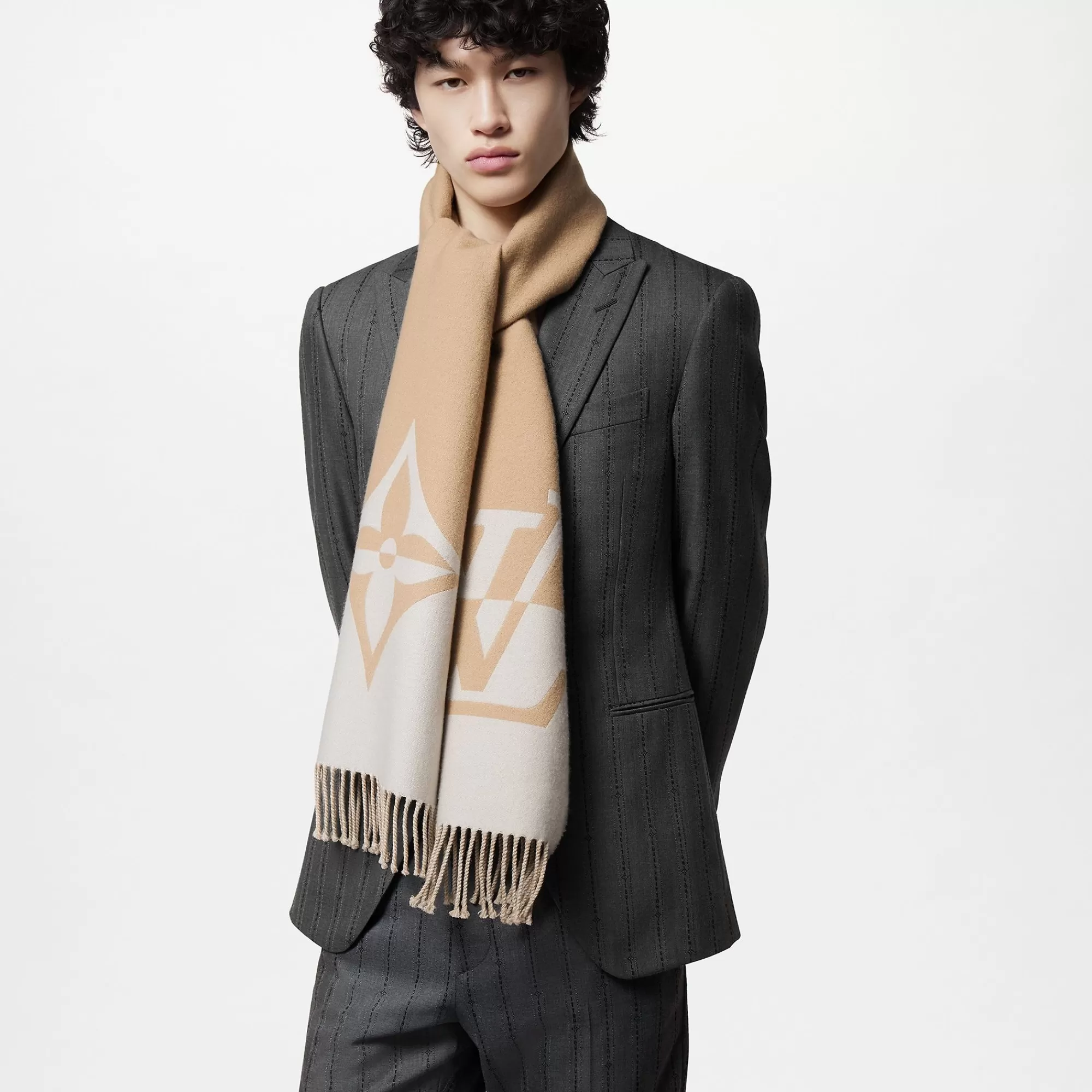 Fashion Louis Vuitton Graphic Dual Scarf Beige