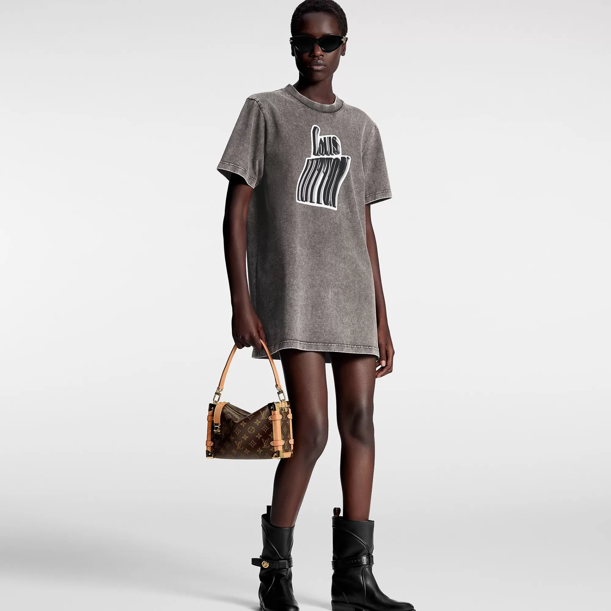 Discount Louis Vuitton Graphic Lv Signature T-Shirt Dress