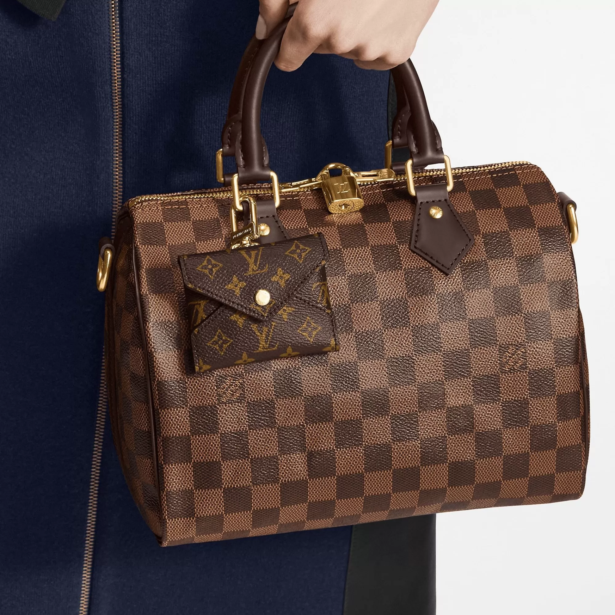 Fashion Louis Vuitton Kirigami Pouch Bag Charm And Key Holder
