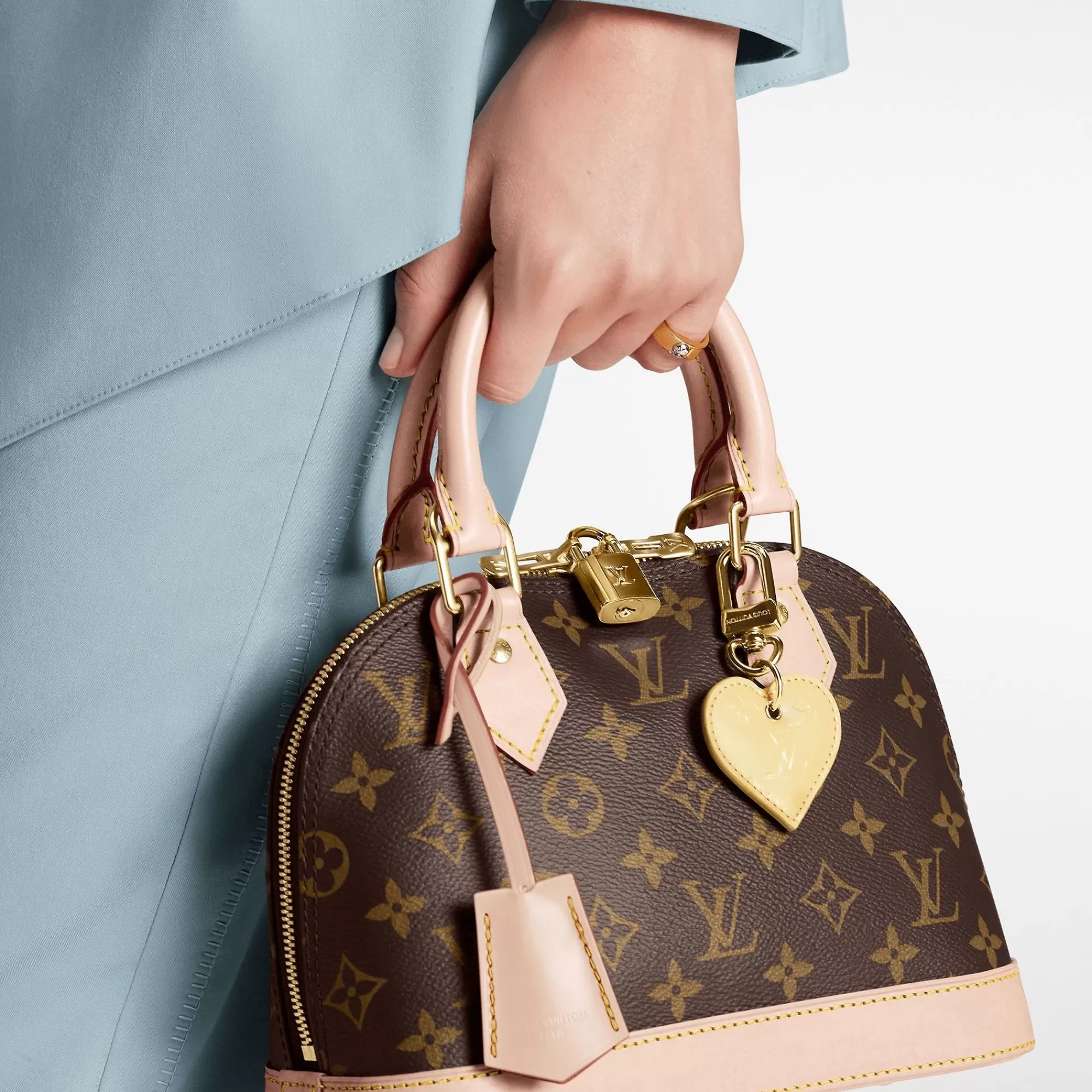 Clearance Louis Vuitton Love Lock Heart Key Holder