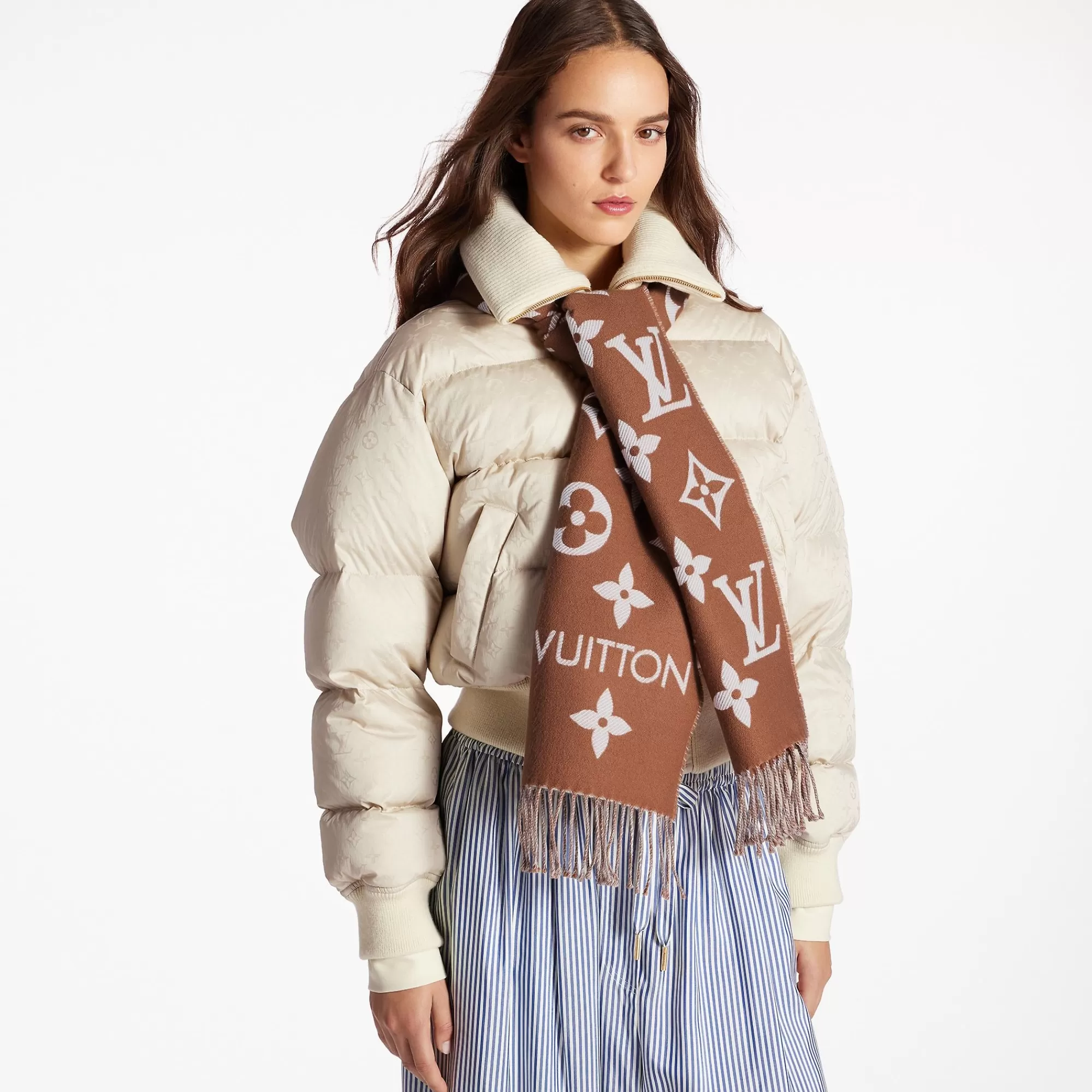 Cheap Louis Vuitton Lv Essential Scarf Hazelnut