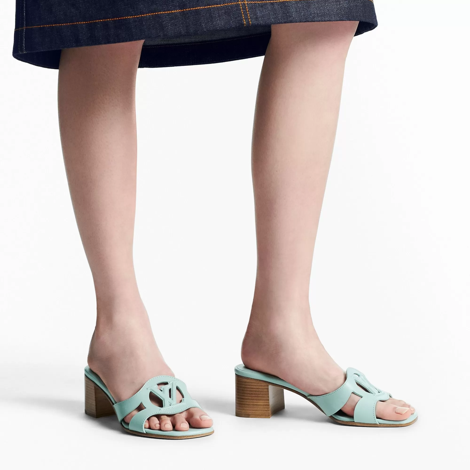Hot Louis Vuitton Lv Isola Mule Light Blue