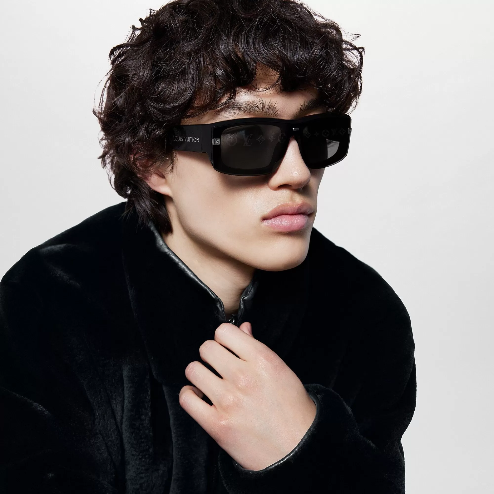 Clearance Louis Vuitton Lv Speed Mask Sunglasses