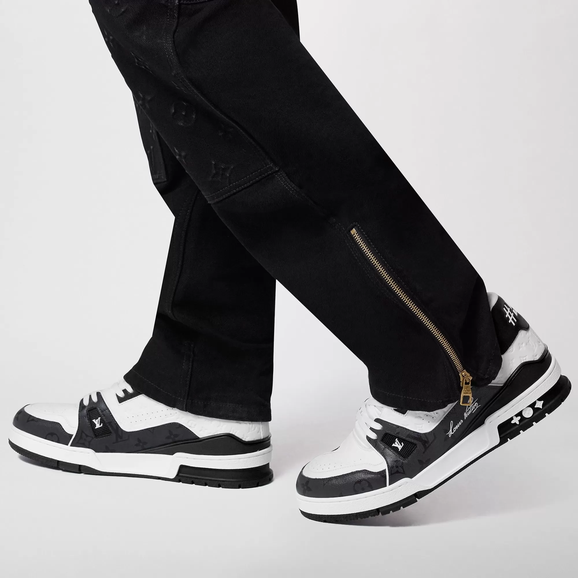 Discount Louis Vuitton Lv Trainer Sneaker Black
