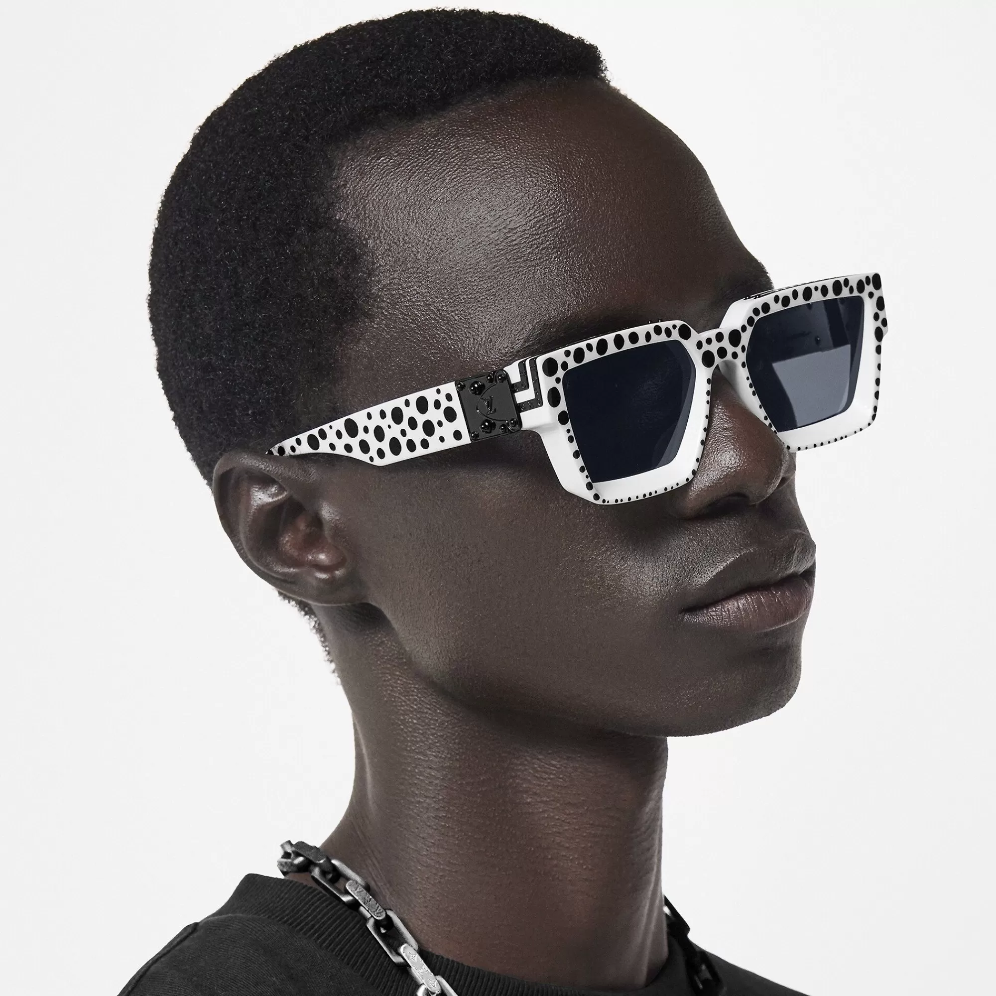 Discount Louis Vuitton Lv X Yk 1.1 Millionaires Infinity Dots Sunglasses