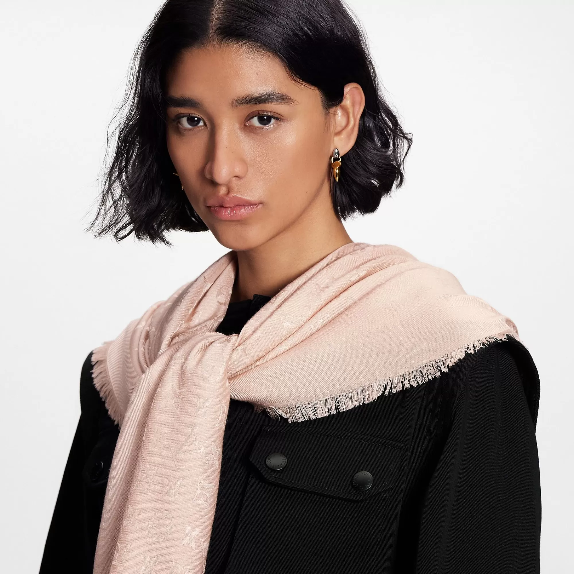 Cheap Louis Vuitton Monogram Classic Shawl Ecru