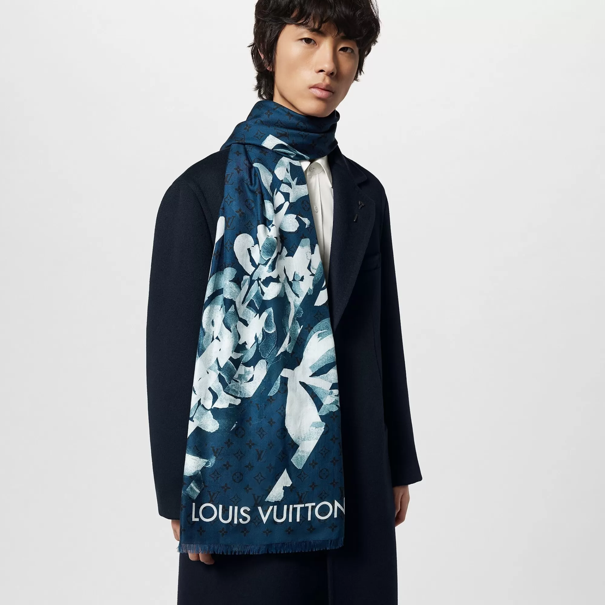 Discount Louis Vuitton Monogram Flower Stole