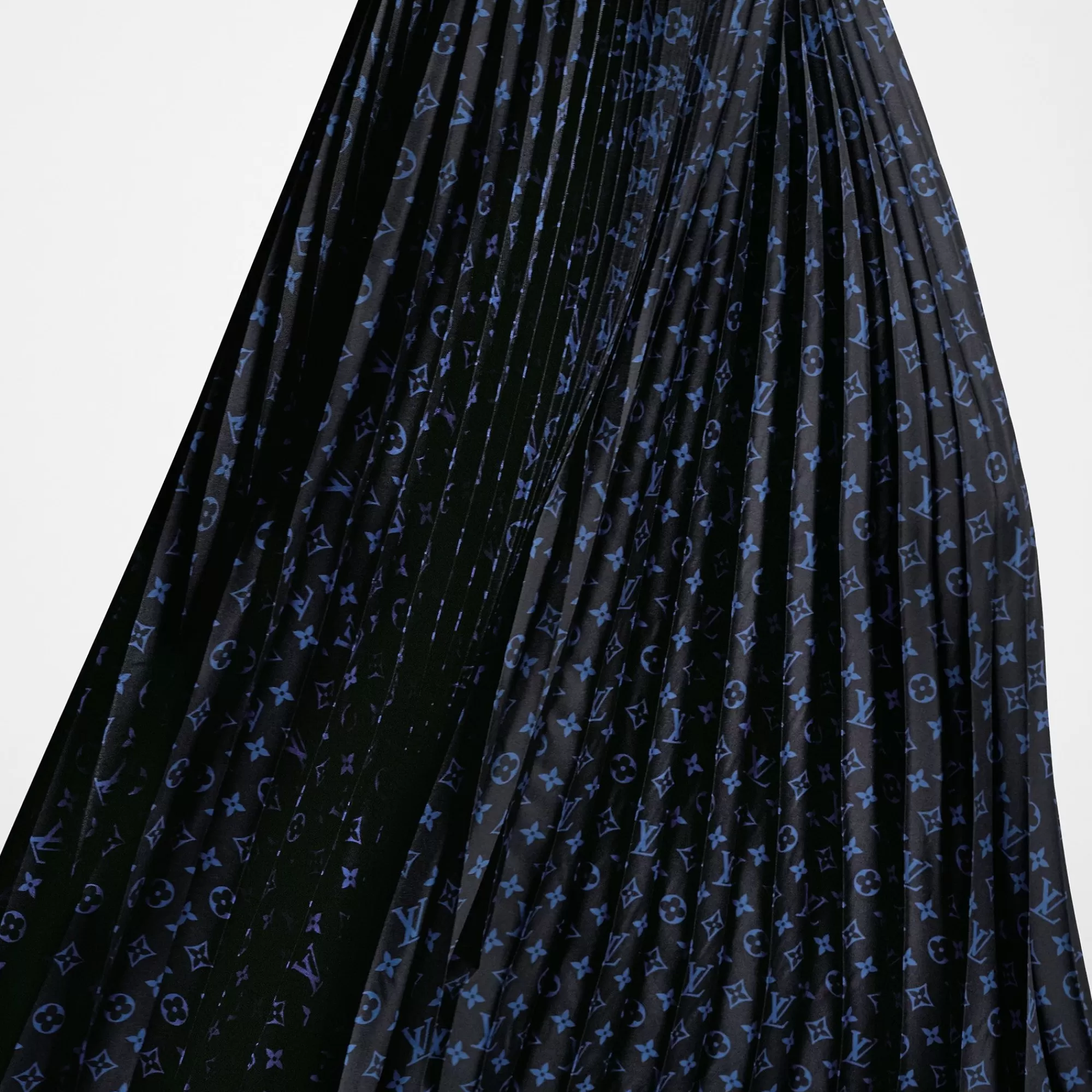 Best Louis Vuitton Monogram Silk Pleated Skirt