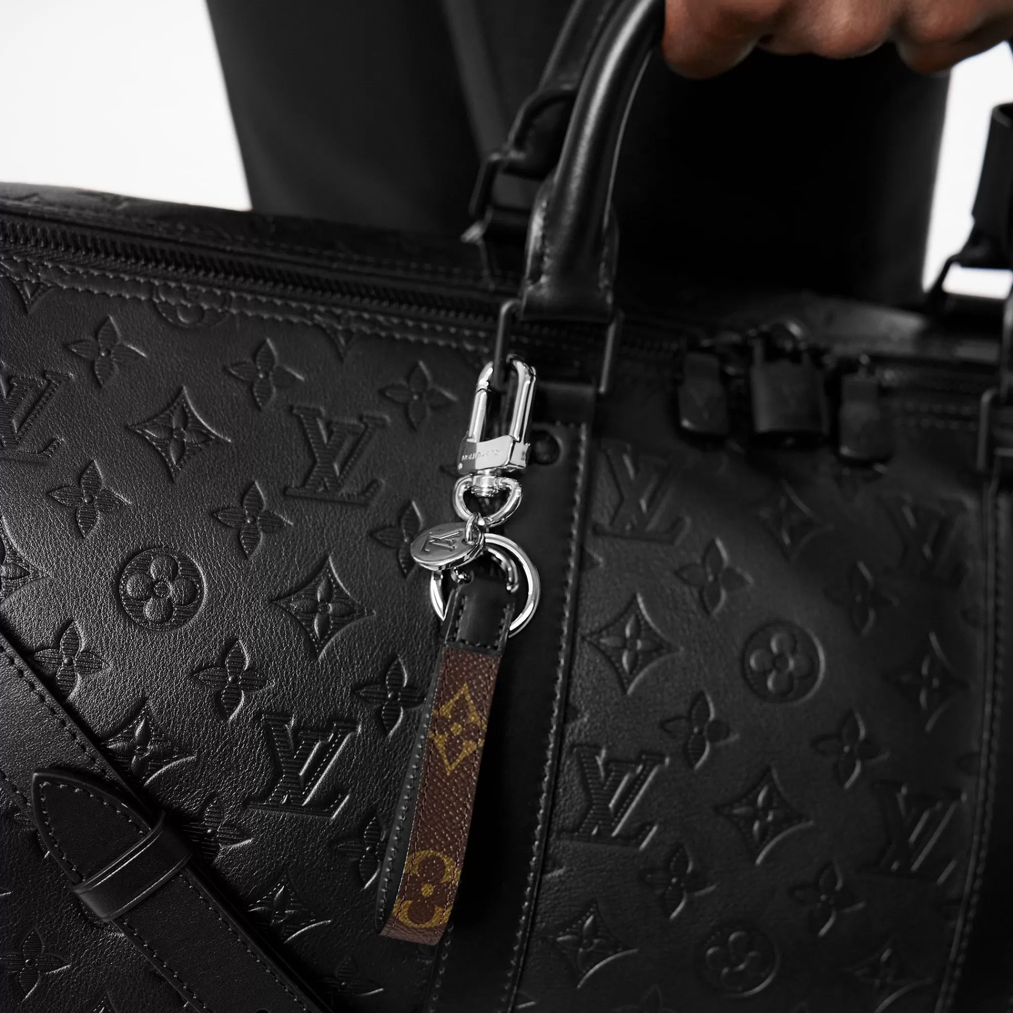 Store Louis Vuitton Monogram Slim Dragonne Bag Charm And Key Holder