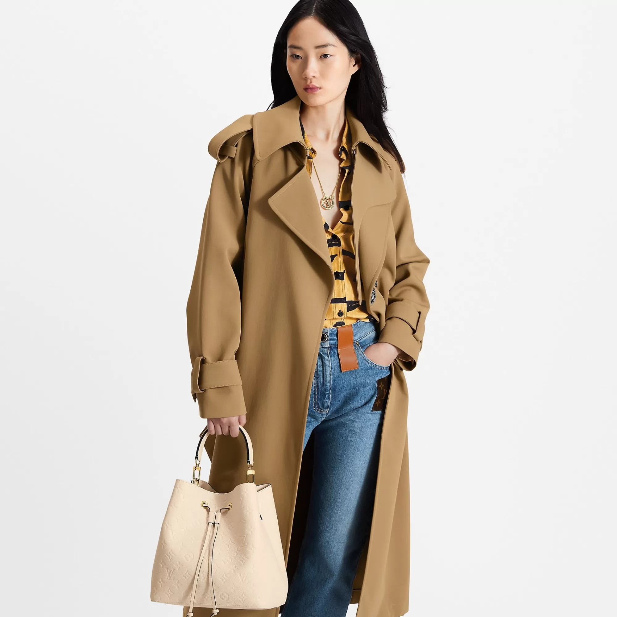 Shop Louis Vuitton Neonoe Mm Cream