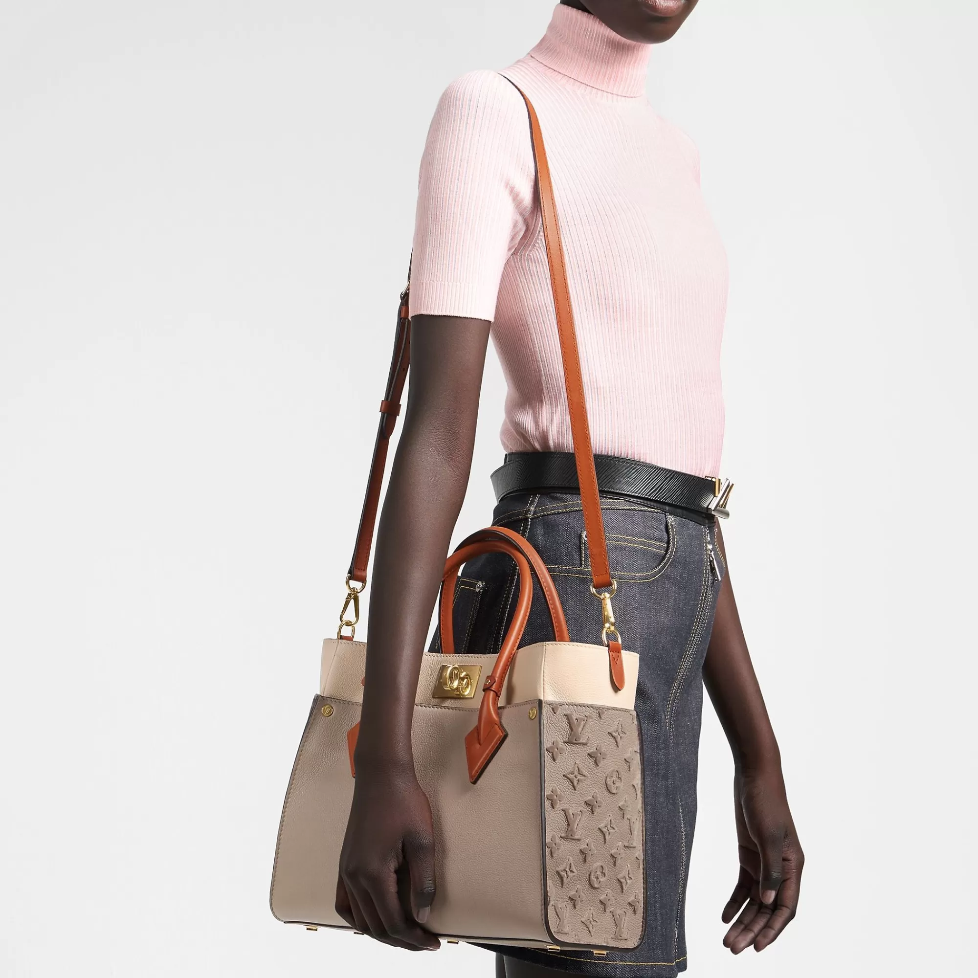 New Louis Vuitton On My Side Mm Galet