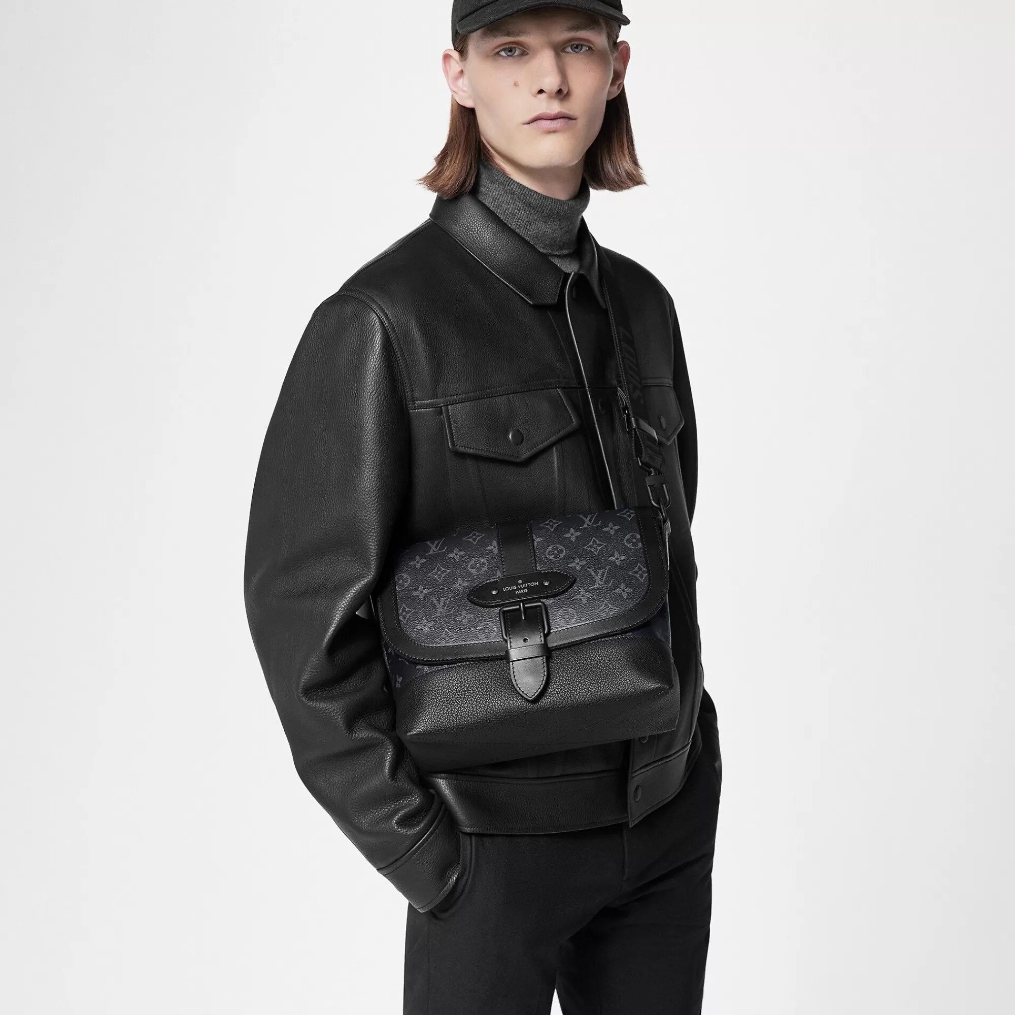 Hot Louis Vuitton Saumur Messenger