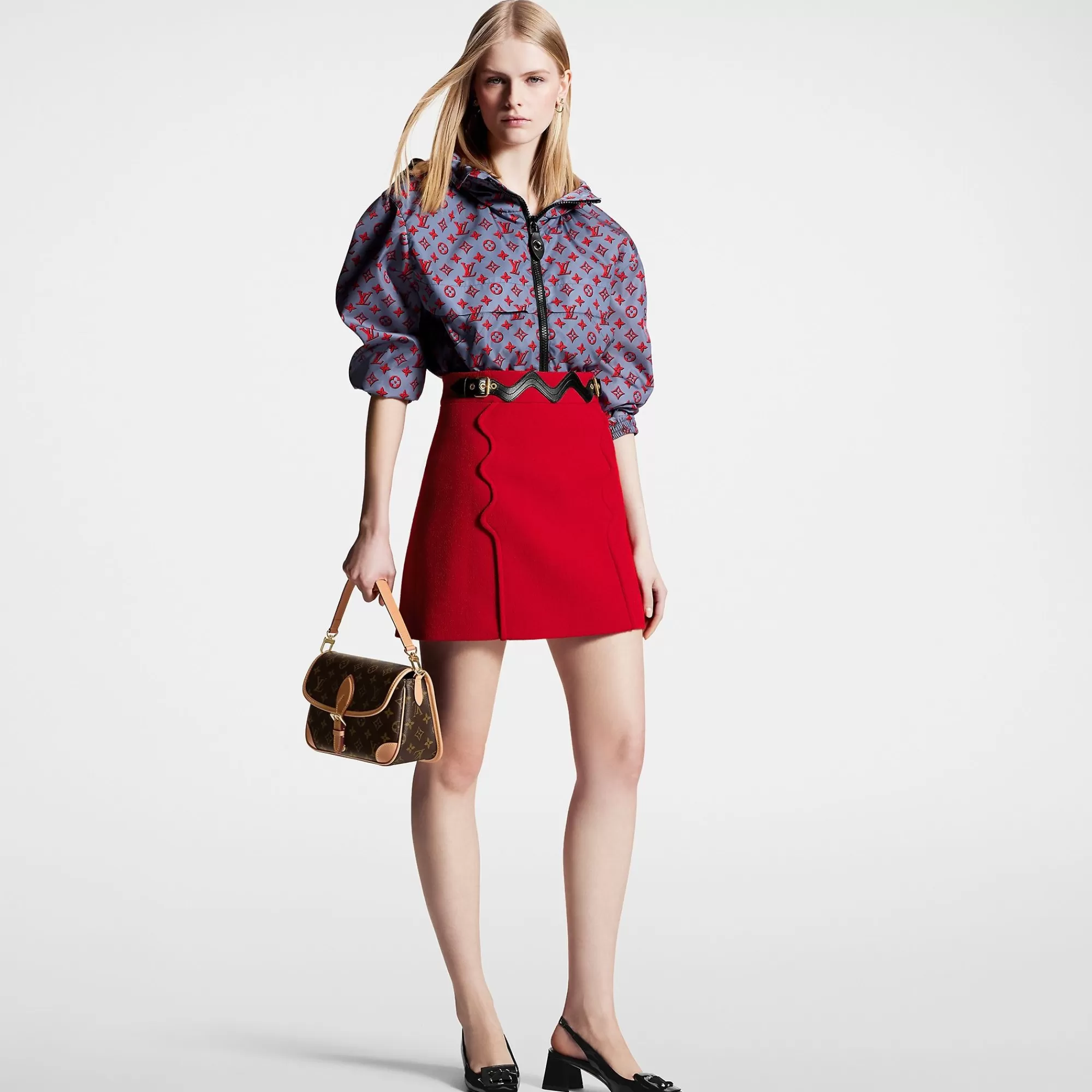 Store Louis Vuitton Scallop Detail A-Line Mini Skirt Bright Red