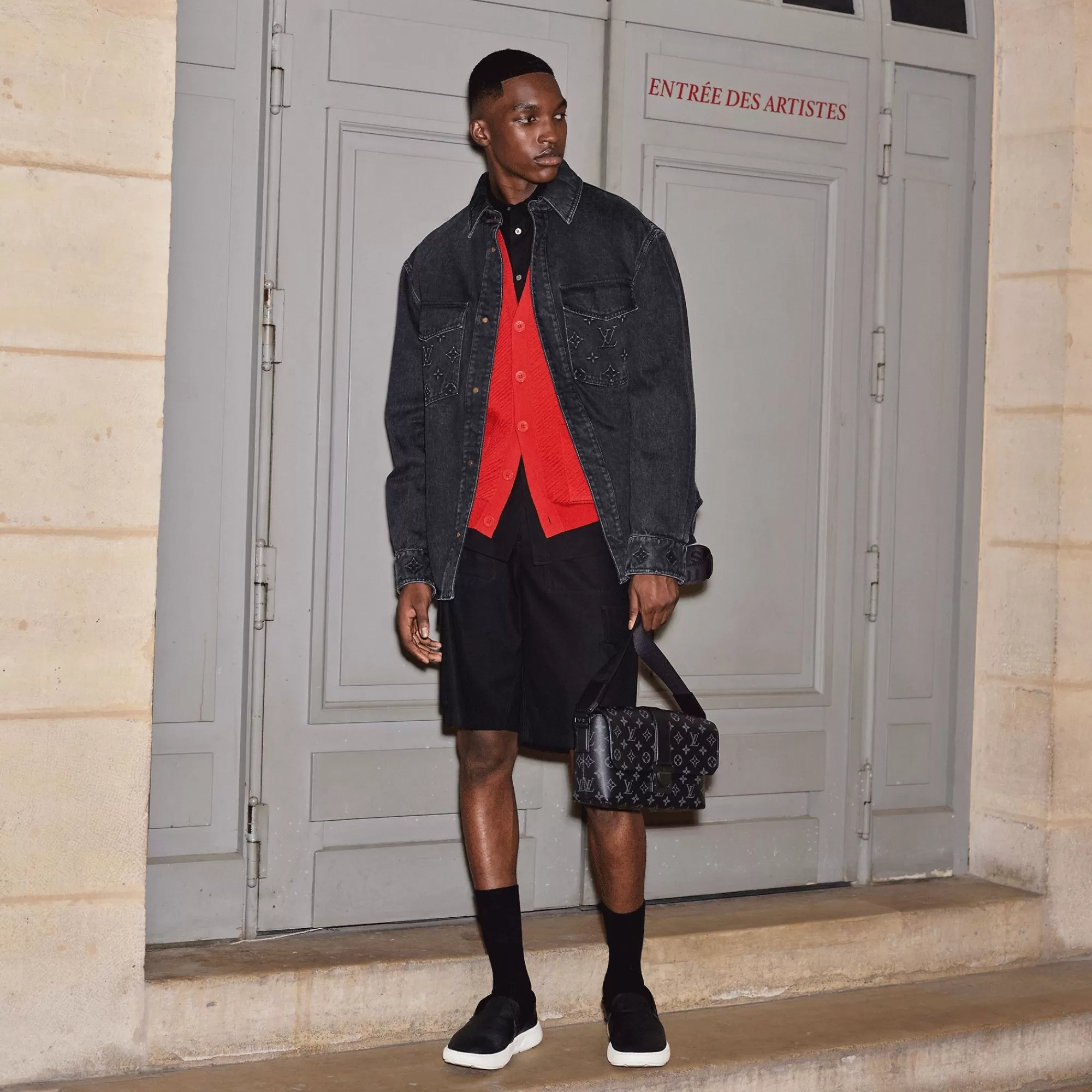 Best Sale Louis Vuitton S-Cape Messenger