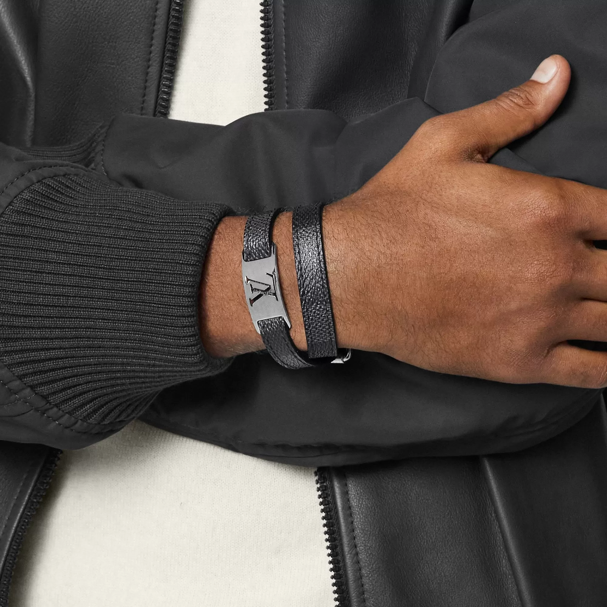 Best Sale Louis Vuitton Sign It Bracelet