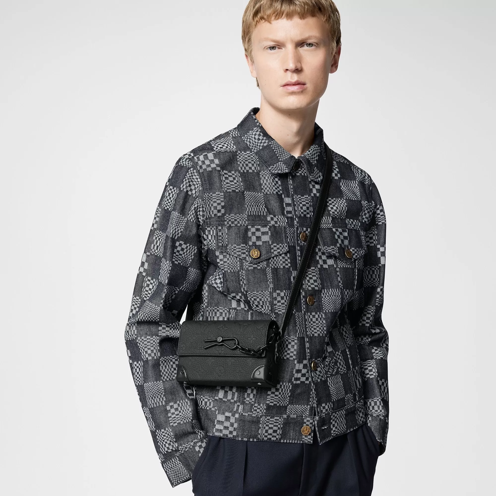 Store Louis Vuitton Steamer Wearable Wallet
