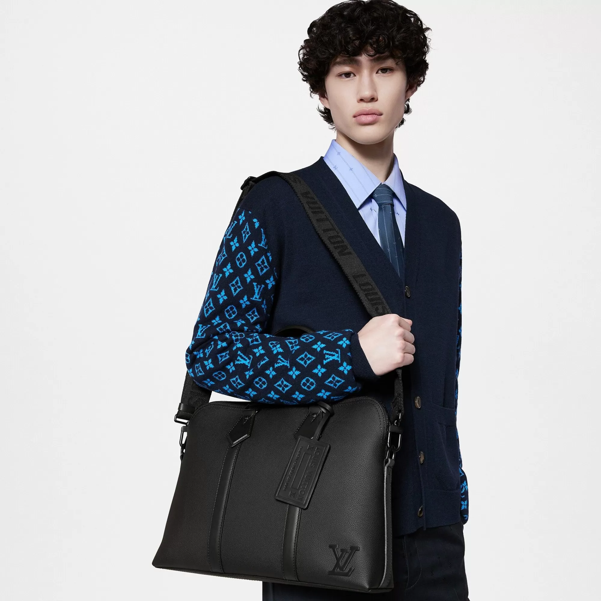 Shop Louis Vuitton Takeoff Briefcase