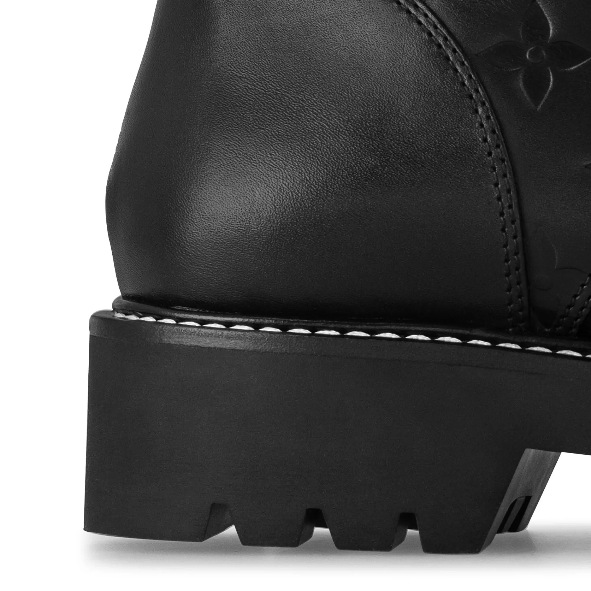 Best Sale Louis Vuitton Territory Flat Ranger