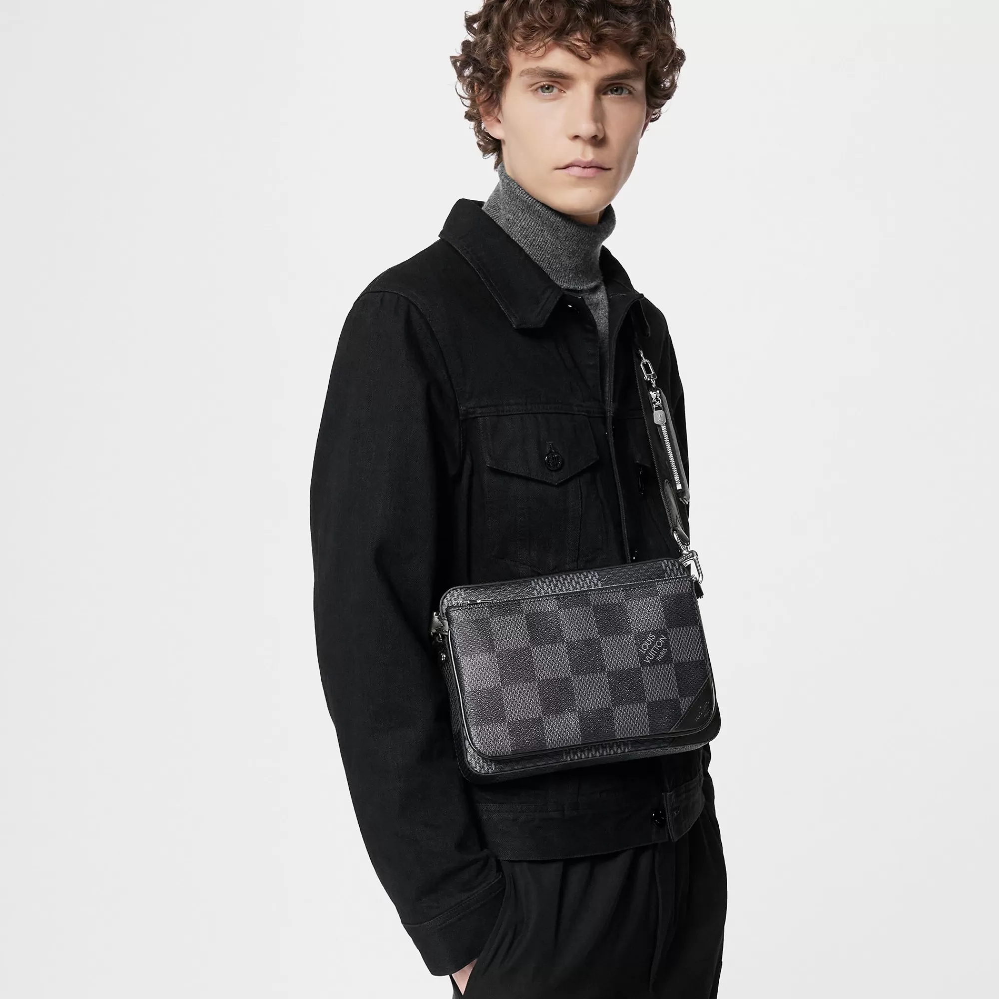 Sale Louis Vuitton Trio Messenger